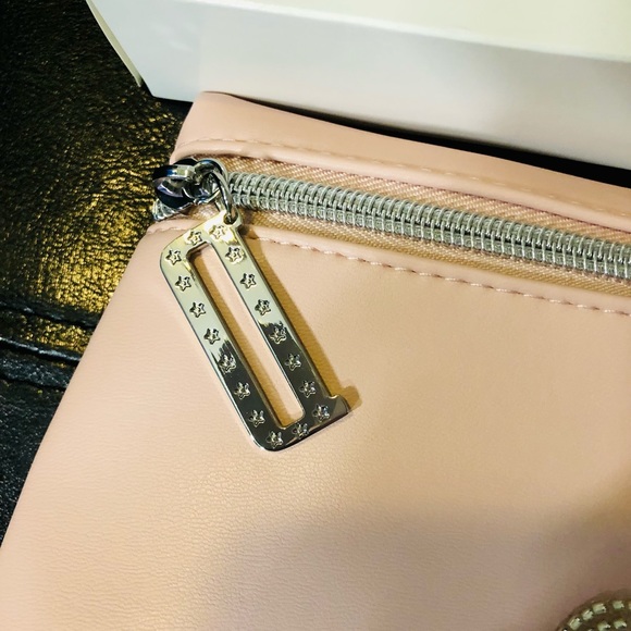 NWB Dior Light Pink Cosmetic bag beauty💕 - Picture 5 of 8